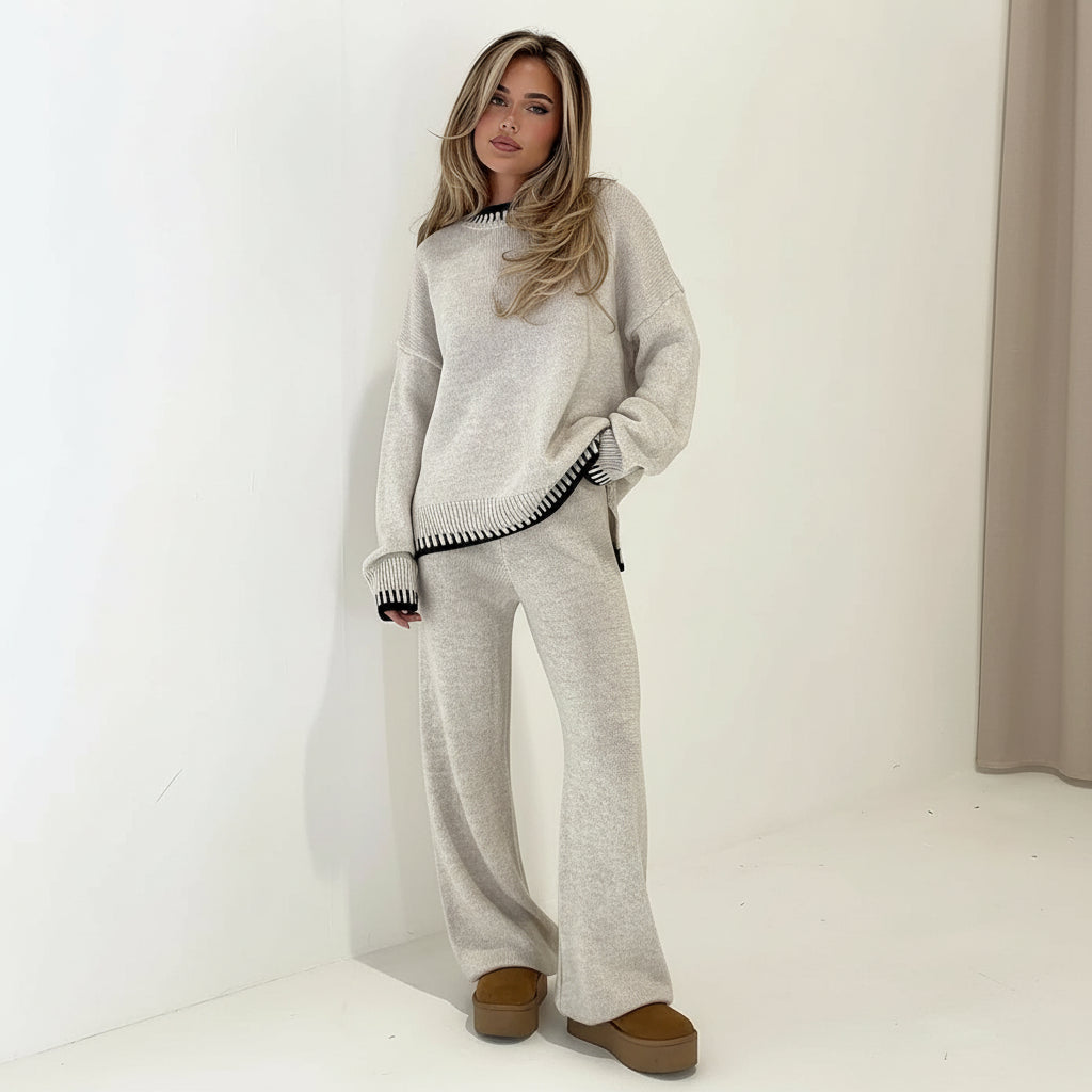 Nena - Comfortable Knitted Set