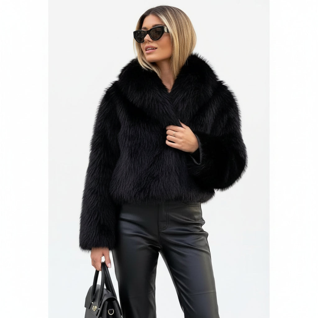 Ebba – Elegant Vegan Fur Jacket