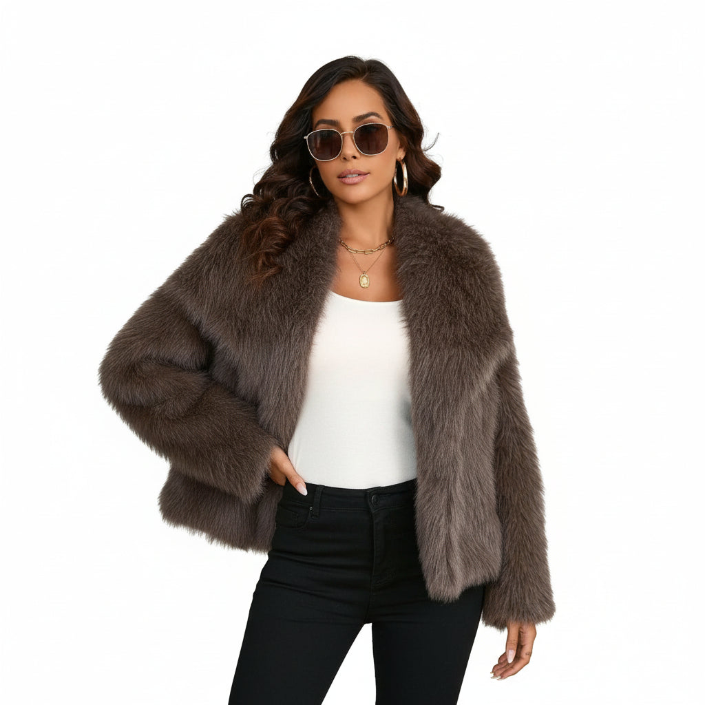 Ebba – Elegant Vegan Fur Jacket