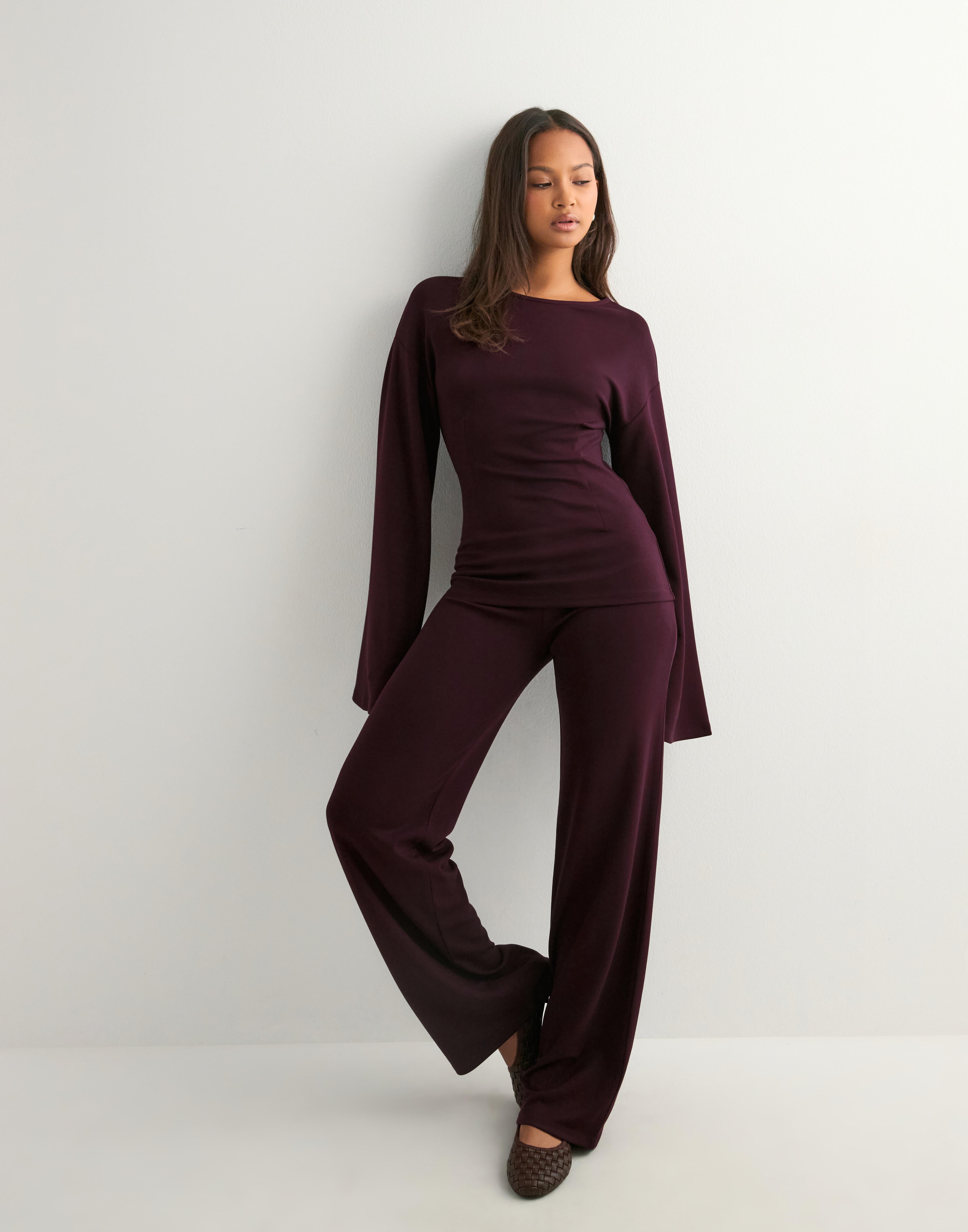 Elvira – Ensemble Elegante